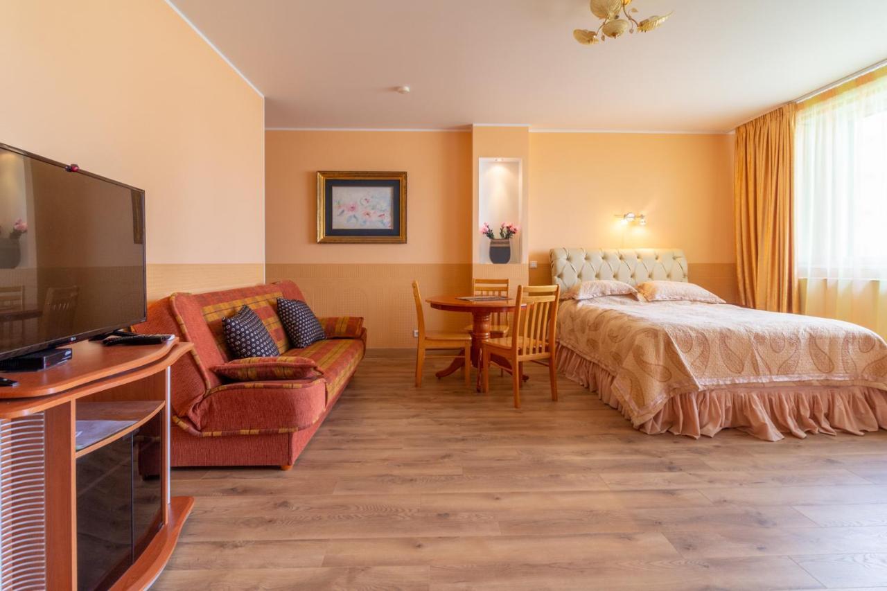 Fortuna Apartments Пярну Экстерьер фото